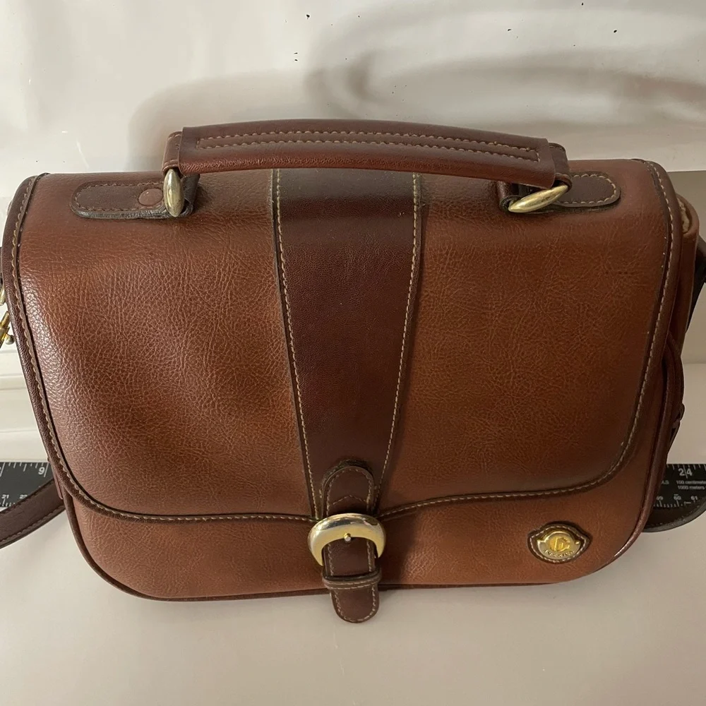 Vintage America Brown Leather Messenger Bag with Brass Hardware